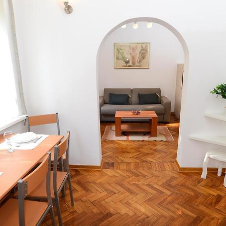Central Spot Apartments 贝尔格莱德 外观 照片